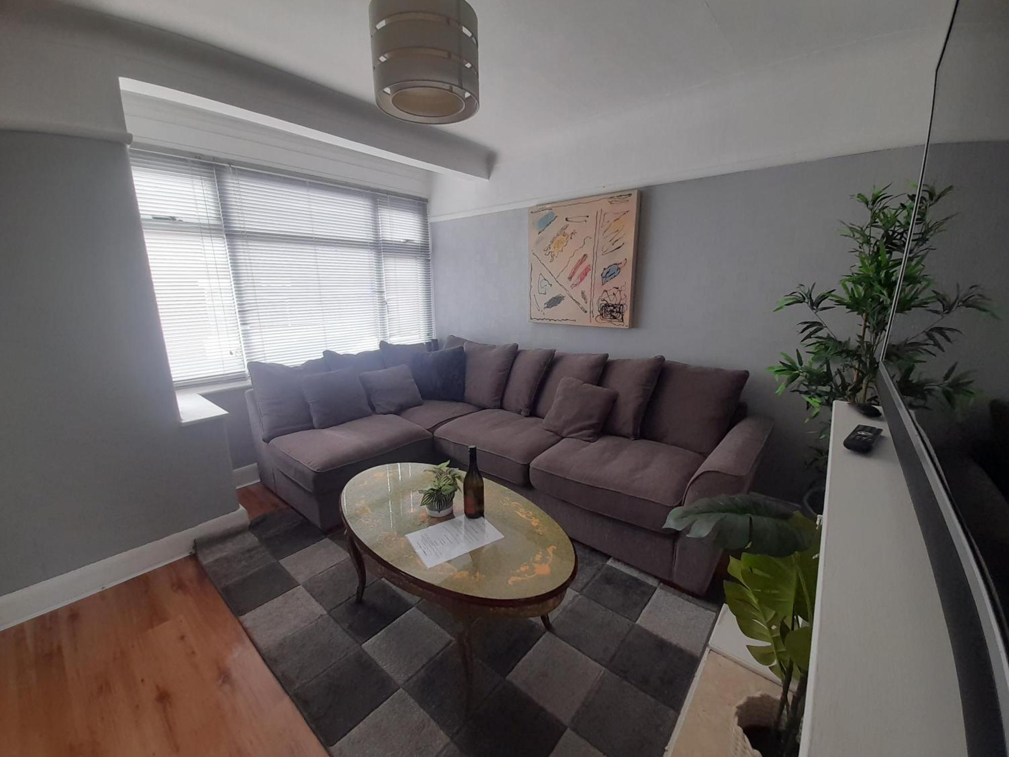 Bright 4-Bed House 15 Min To Manchester Centre Villa ภายนอก รูปภาพ